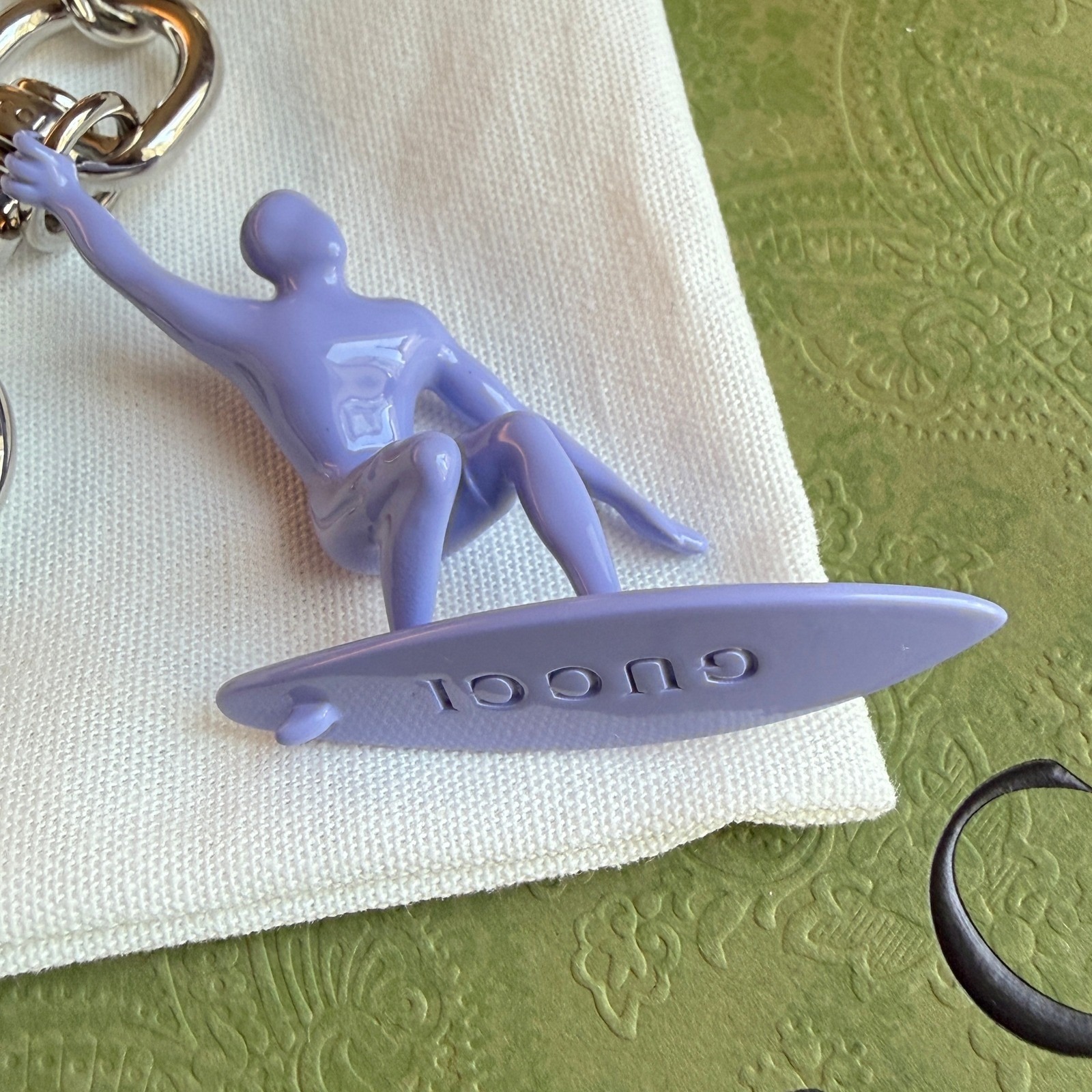 Gucci Purple Surfer Keychain Ceramic Varnish Ottone Silver Hardware 822123